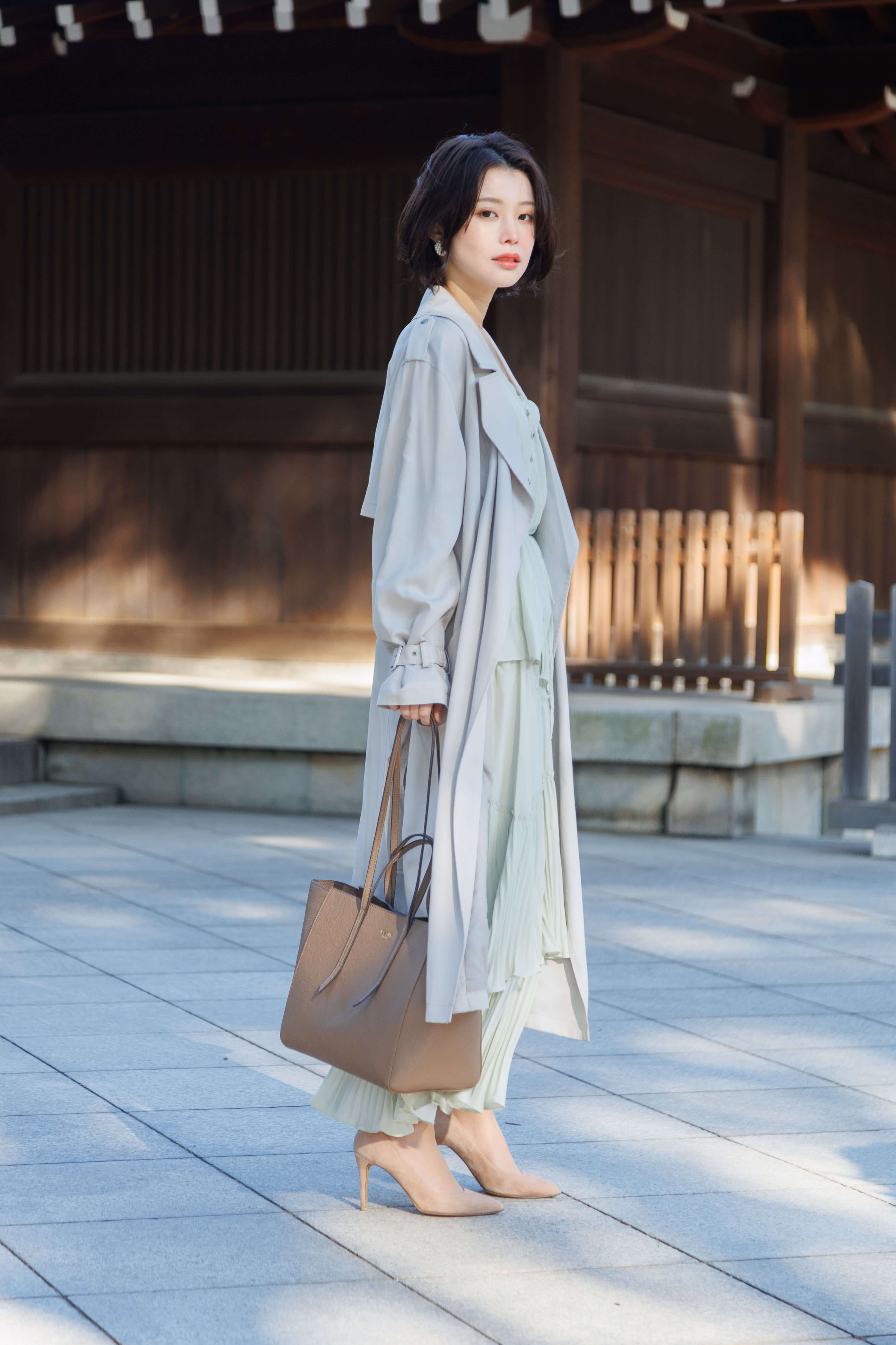 WELLS, ストーン